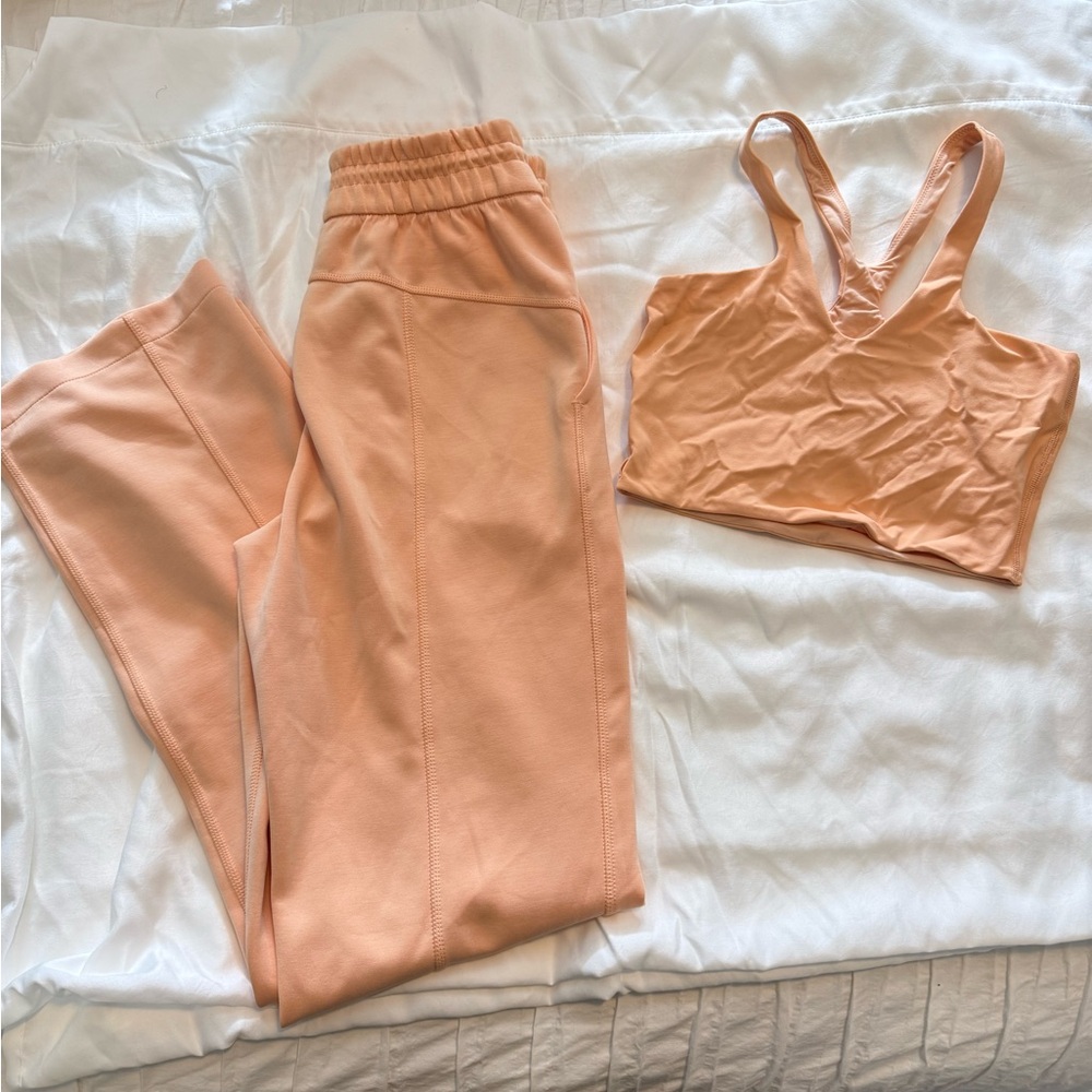 Lululemon Peach Bellini Softstreme Set